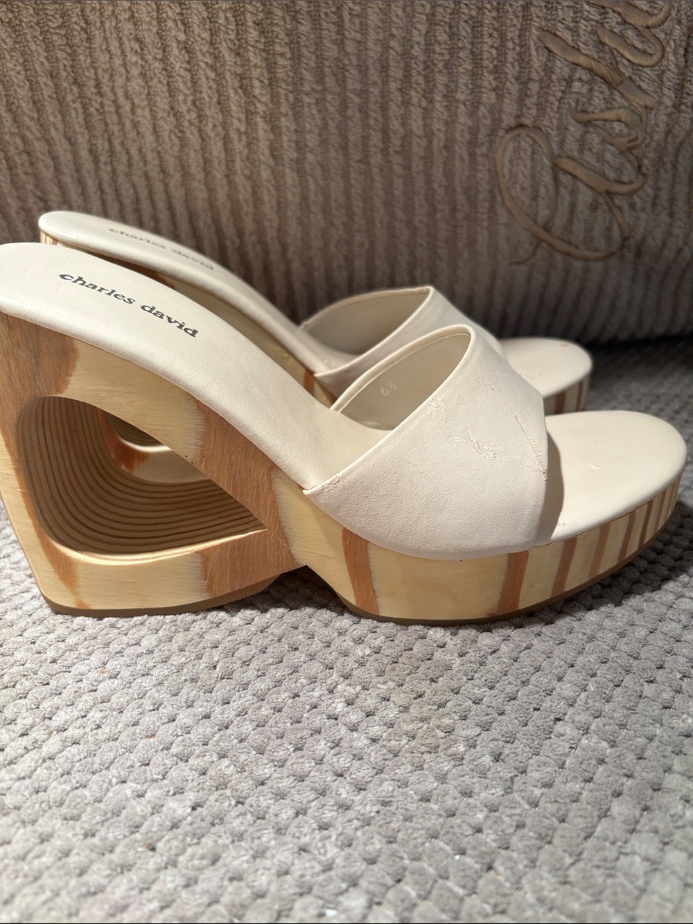 Charles David Cream Open-Toe Sculptural Platform Mules